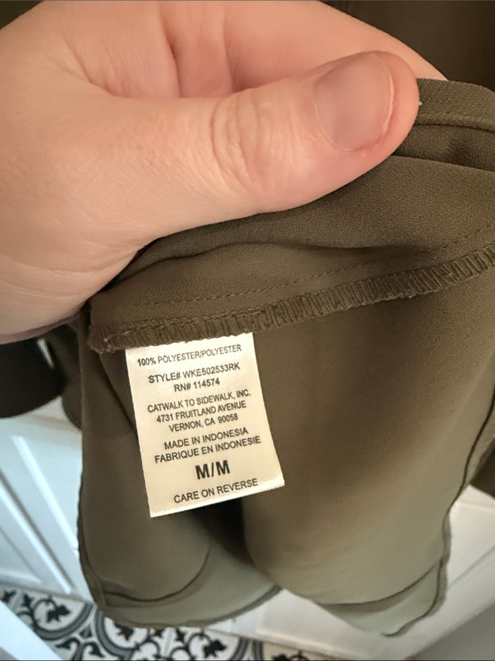 Pleione Olive V-Neck Long Sleeve Blouse - Picture 4 of 4